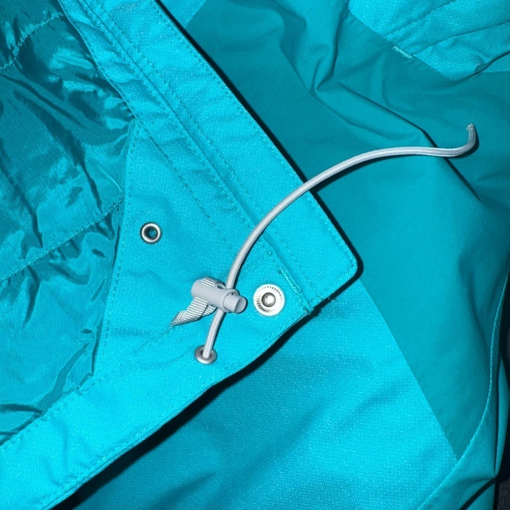 THE NORTH FACE INLUX INSULATED HYVENT JACKET WOMEN'S SIZE MEDIUM
Turquoise - Picture 10 of 13